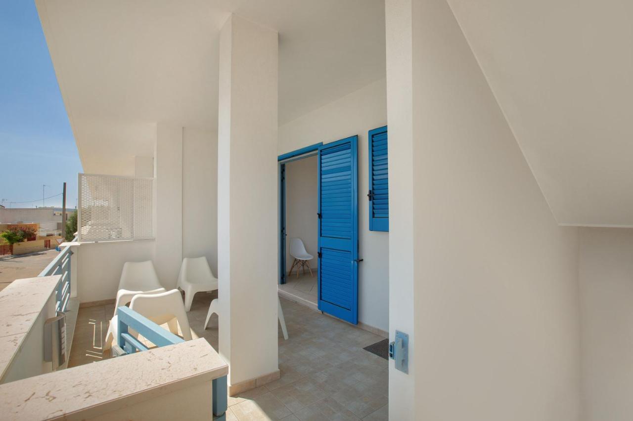 L'Attico Di Appartement Lido Marini Buitenkant foto